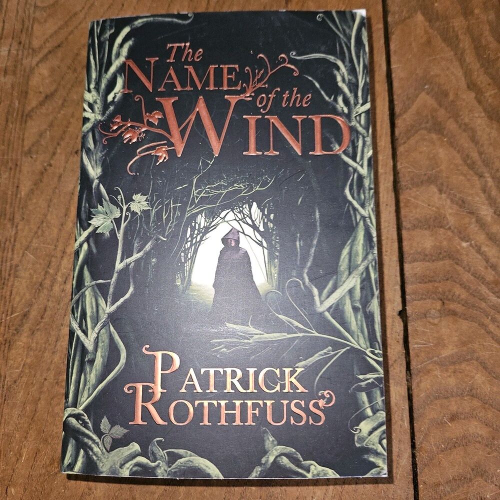 The Name‎ of the Wind (The Kingkiller Chronicle) by Rothfuss, Patrick (2008)...